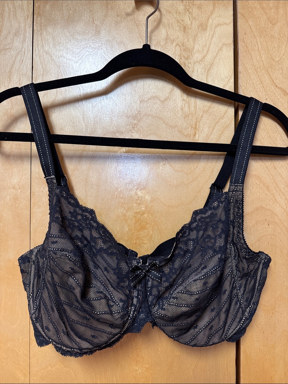 Chantelle 34DDD lace Bra